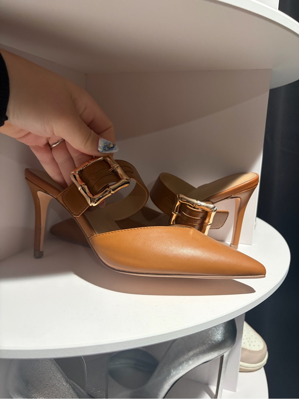 Women’s Pointed Toe Brown gold Mules with Gold Buckle shoe Dazzel size 8
